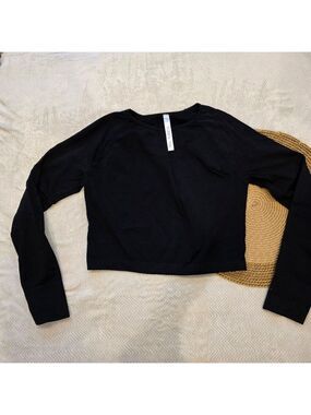 Women's Black Long Sleeve Workout Top